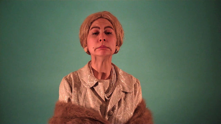 53_pleasuredomestill04web